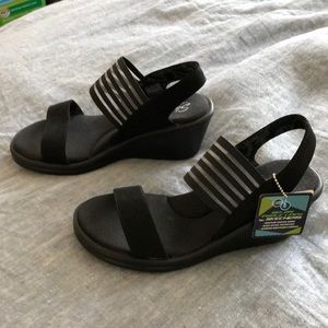 Skechers sandals 8